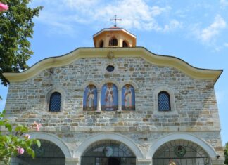 Way to Bozhentsi Pictures