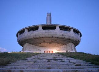 Buzludzha Pictures