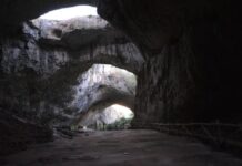 Devetashka Cave Pictures