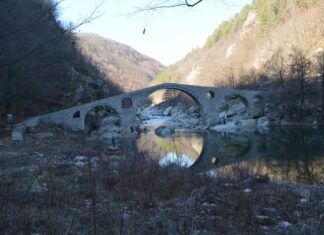 Devils Bridge Pictures