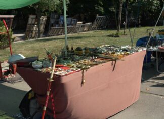 Flea Market Pictures