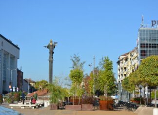 St Sofia Statue Pictures