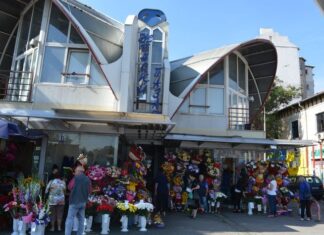 Womens Market Pictures